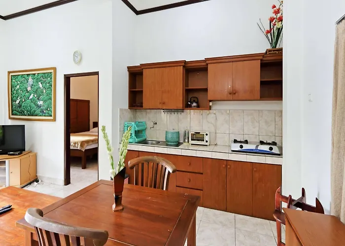 Rumah Akira Seminyak (Bali)